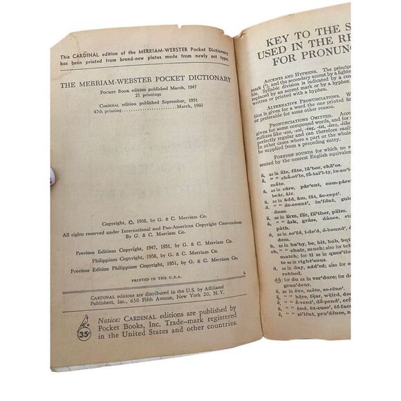 1958 The Mirriam Webster Pocket Dictionary English Language Paperback Book - Picture 5 of 13